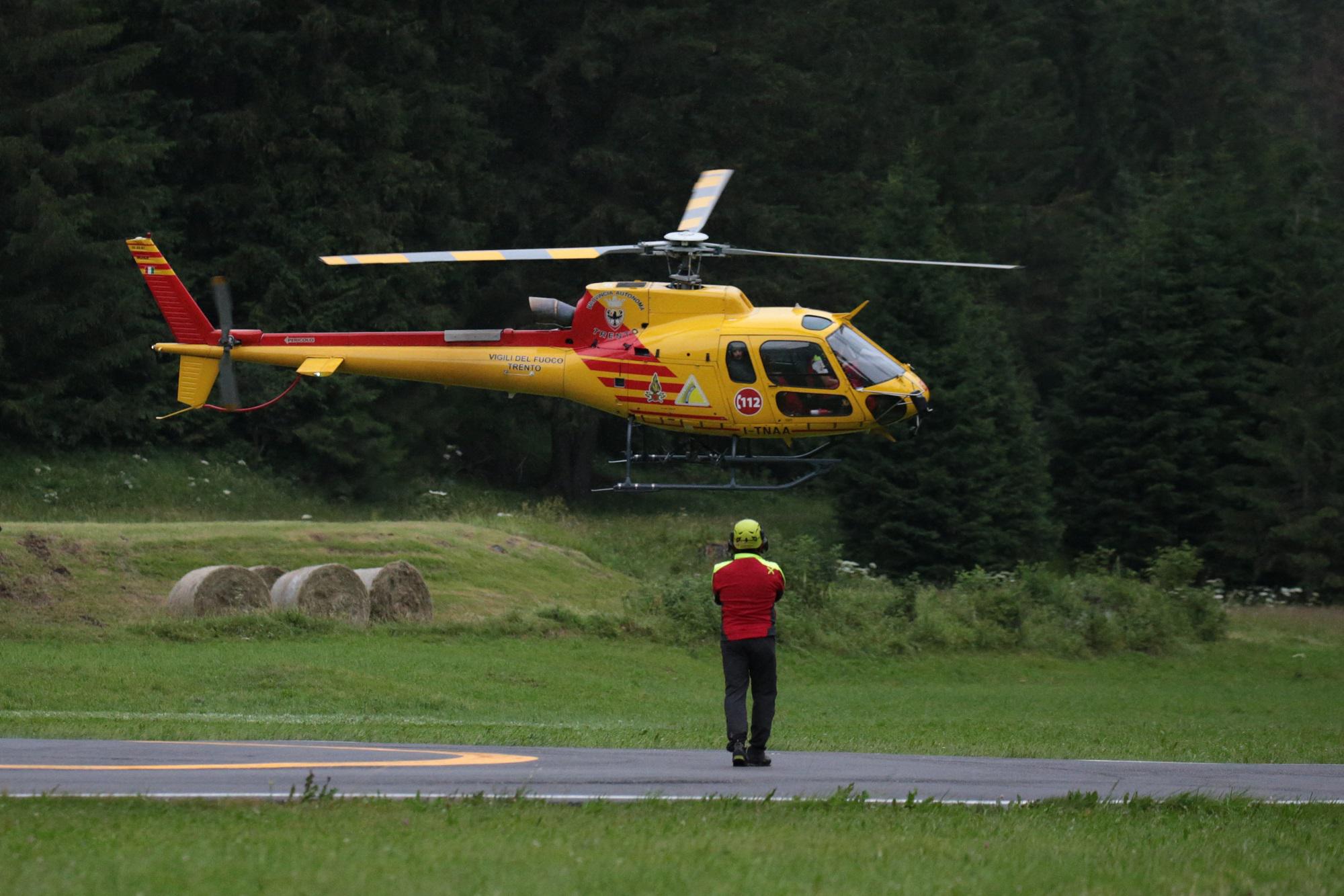 Nuovo incidente in montagna, alpinista precipita per oltre 100 metri e muore in Valfurva