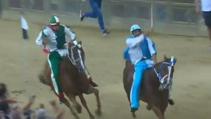 Onda vince Palio di Siena, trionfo a sorpresa