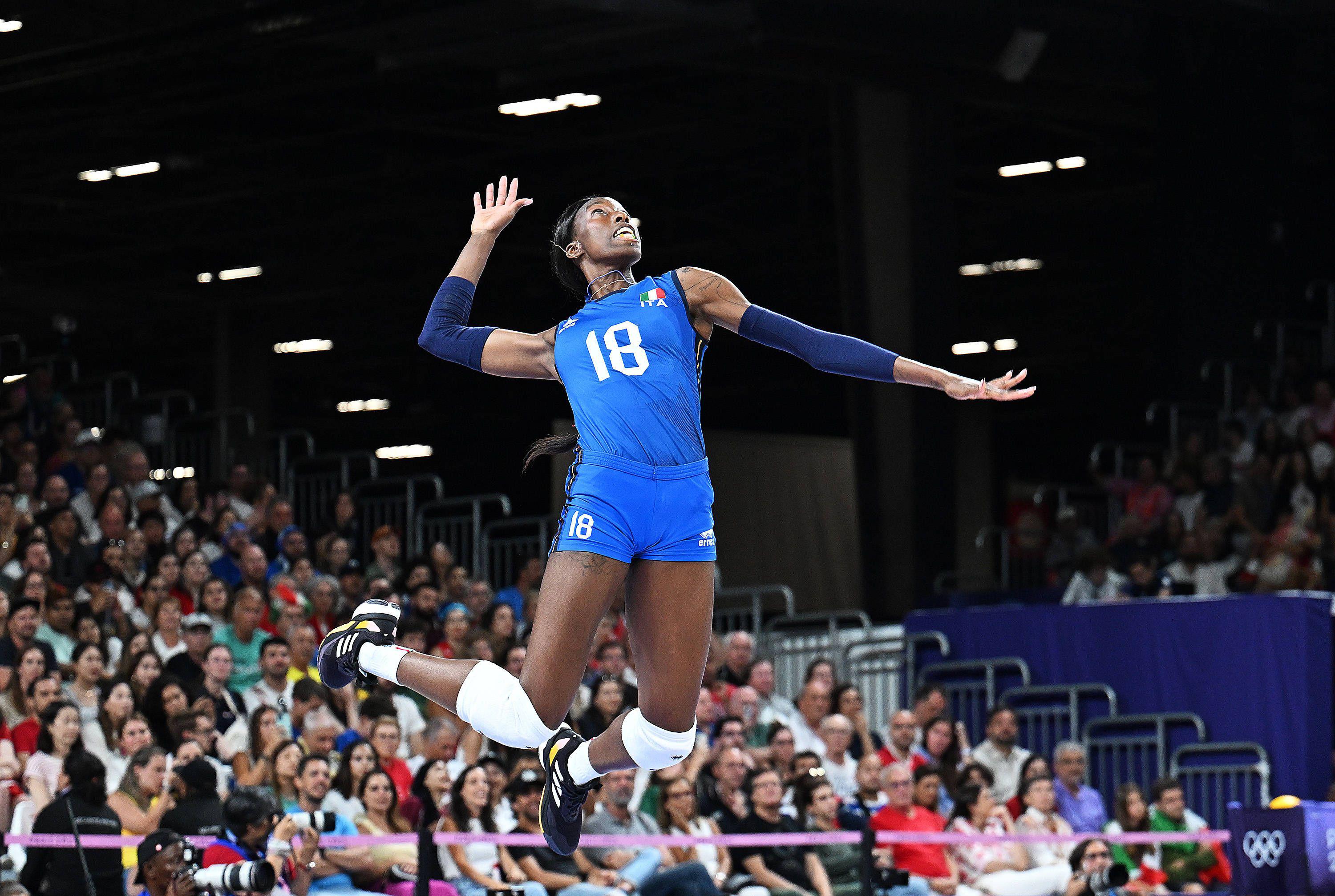 Paola Egonu regina della pallavolo d'oro: "Velasco ha costruito l'Italia"