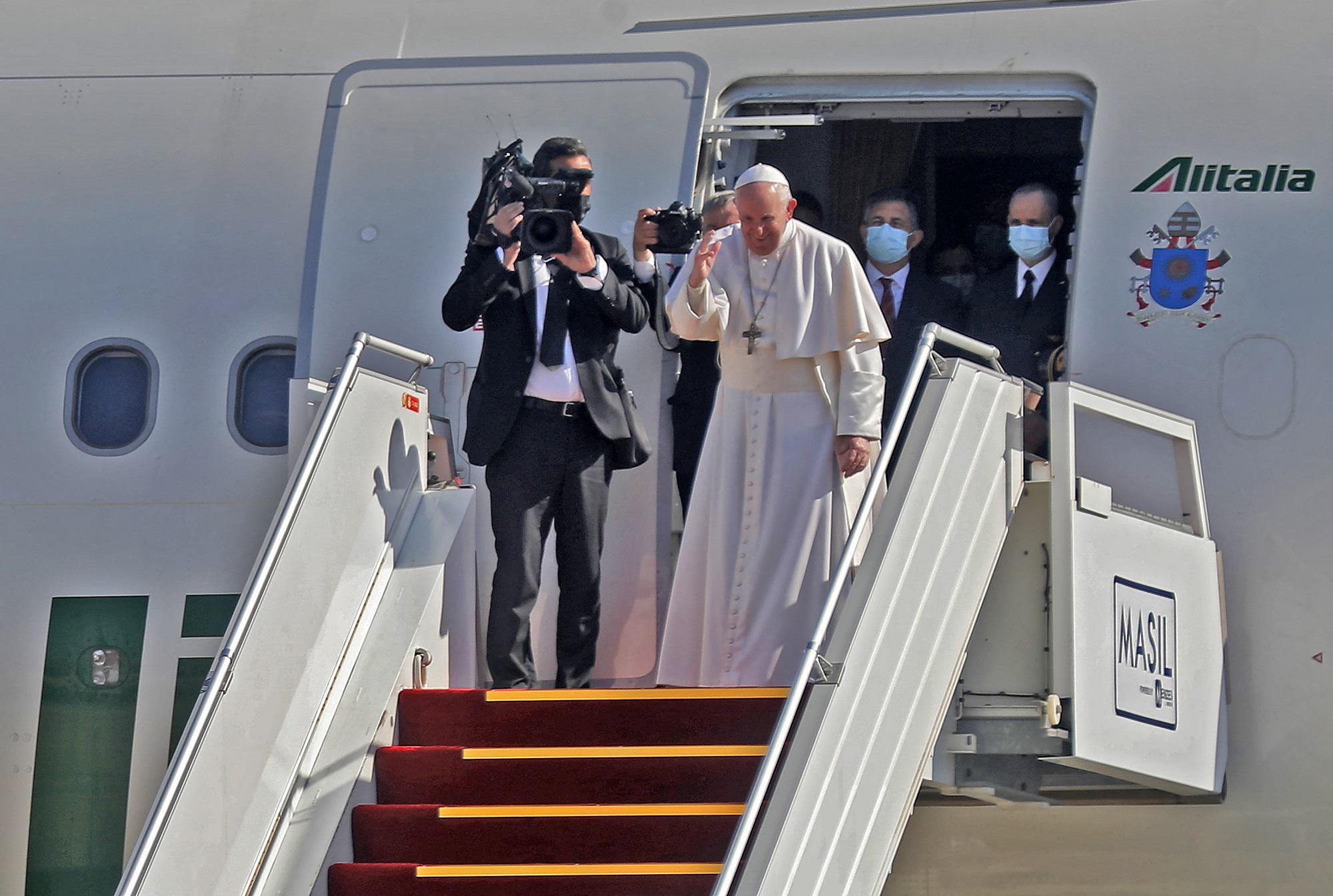 Papa lascia l'Iraq: "Prego per la pace, l’unità è la prosperità della nazione"