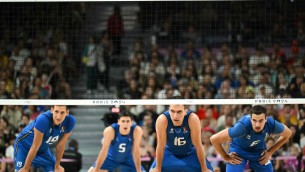 Parigi 2024, azzurri pallavolo senza bronzo: Usa-Italia 3-0