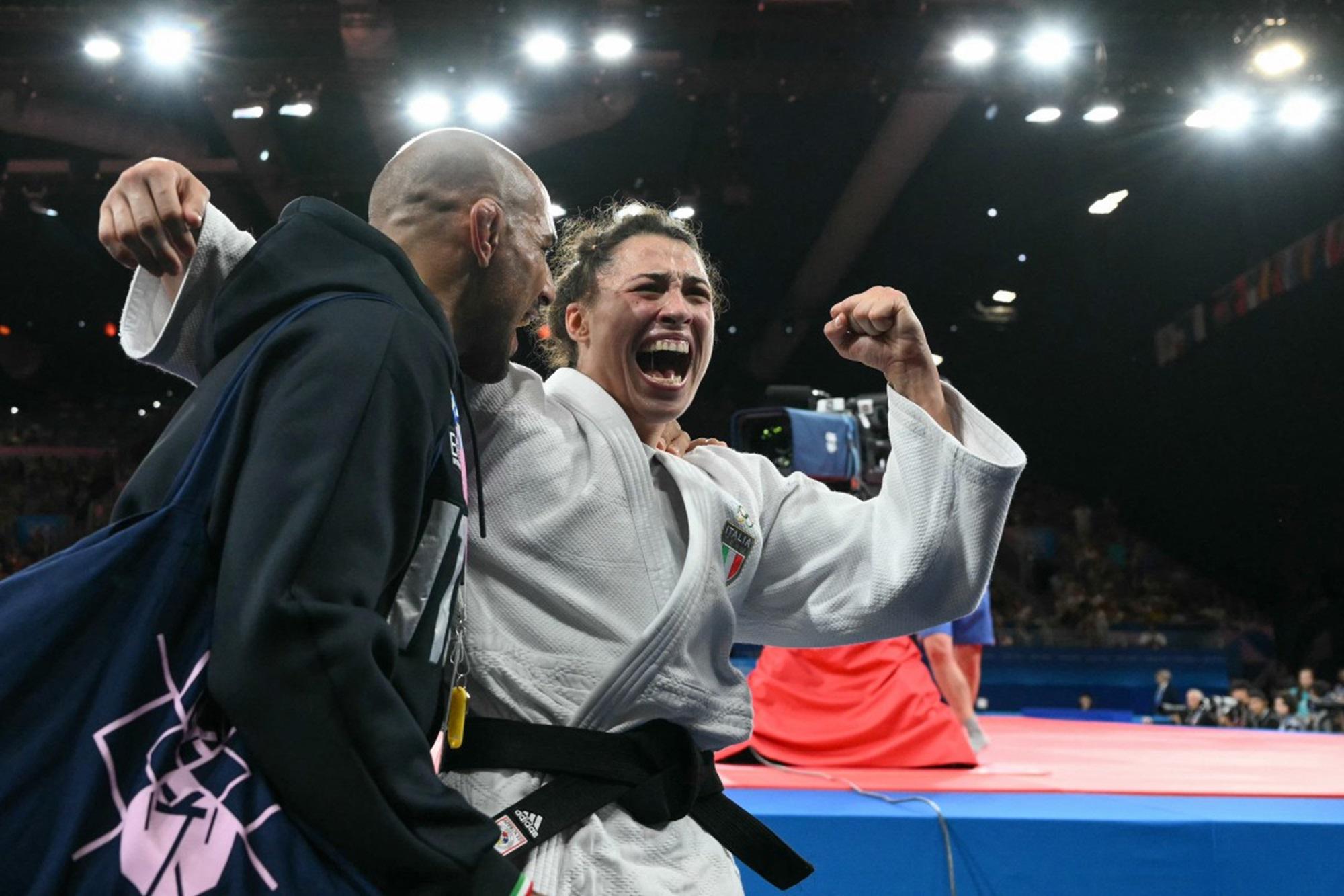 Parigi 2024, Bellandi vola in finale judo 78 kg: sfiderà l'israeliana Lanir