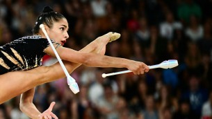 Parigi 2024, chi è Sofia Raffaeli: la stella italiana della ginnastica ritmica