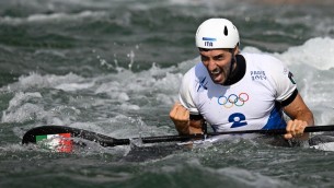 Parigi 2024, De Gennaro oro nella canoa slalom