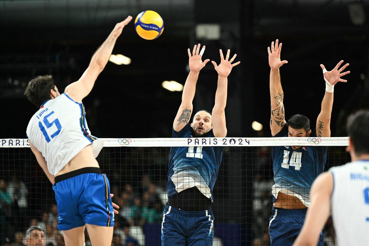 Parigi 2024, Francia-Italia 3-0: azzurri pallavolo k.o