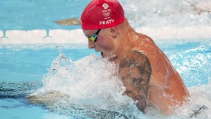 Parigi 2024, Peaty positivo al Covid dopo l'argento nei 100 rana