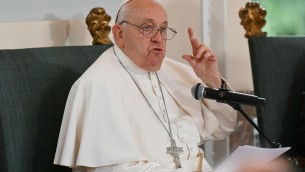 Pedofilia, Papa Francesco: "Vergogna per abusi della Chiesa, mai più"