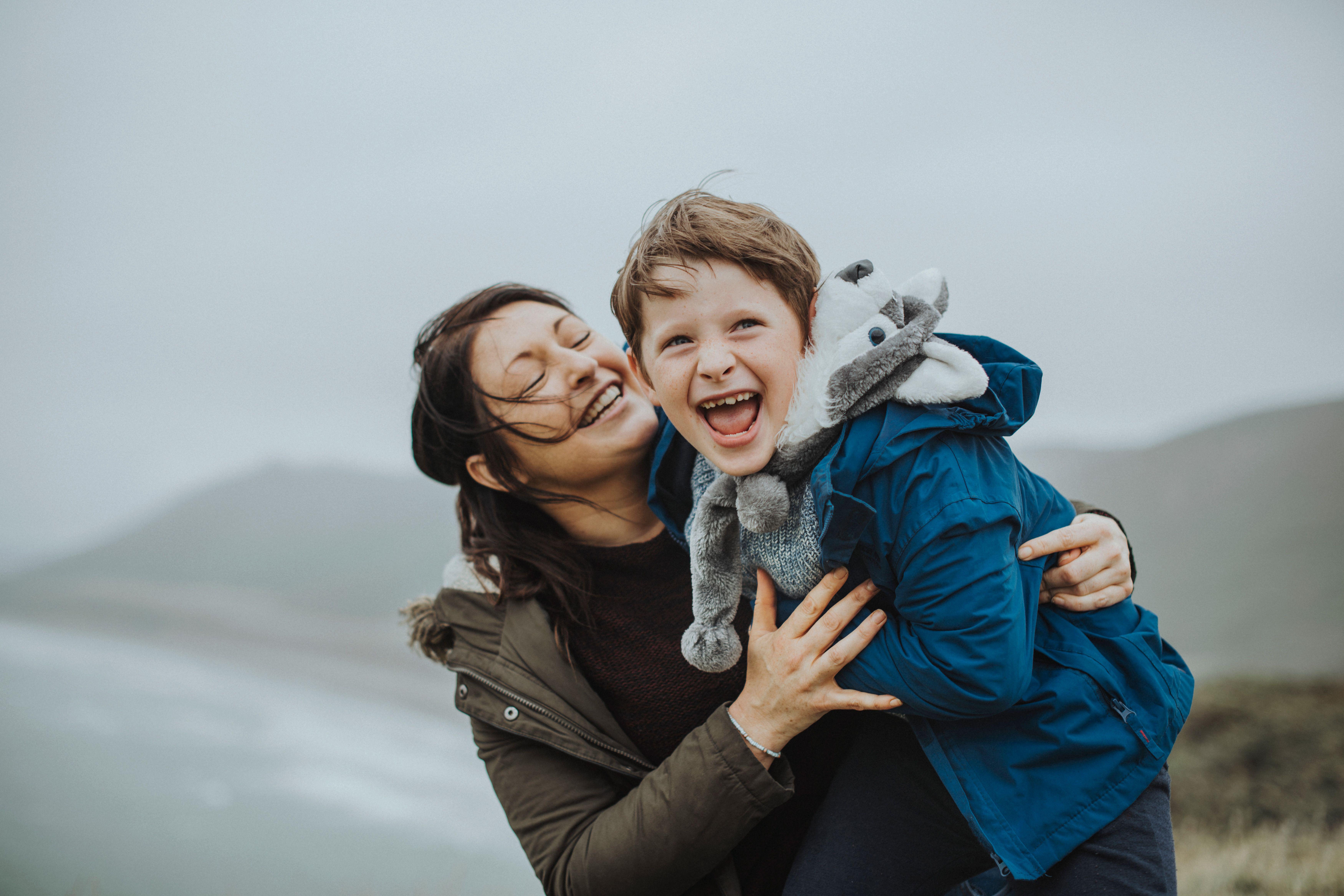 Per un figlio o per il partner, dove abita l'amore? Esiste un luogo nel cervello