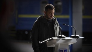 Pioggia di droni sull'Ucraina, il 'terrore' di Zelensky mentre la Russia avanza nel Donetsk