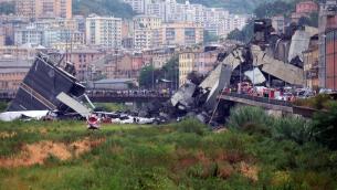 Ponte Morandi, Mattarella: "Necessari interventi a sostegno familiari vittime"