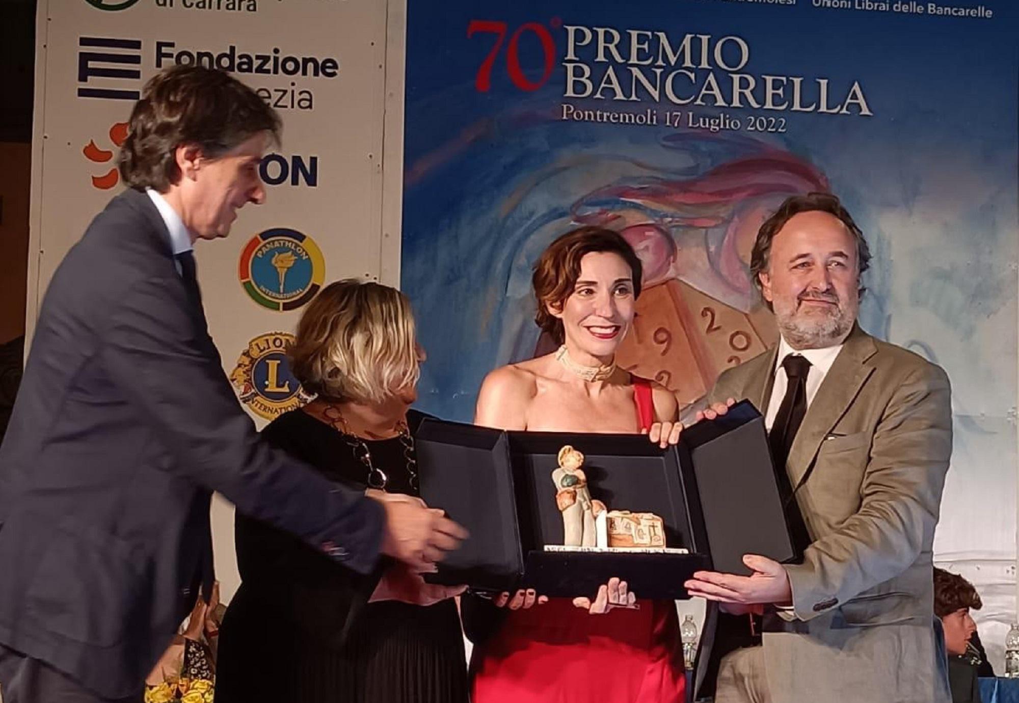Premio Bancarella, Stefania Auci vince la 70esima edizione