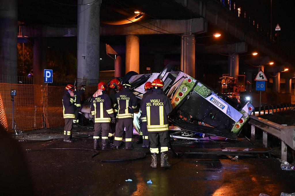 Pullman precipitato oggi a Mestre, cause incidente e vittime: cosa sappiamo