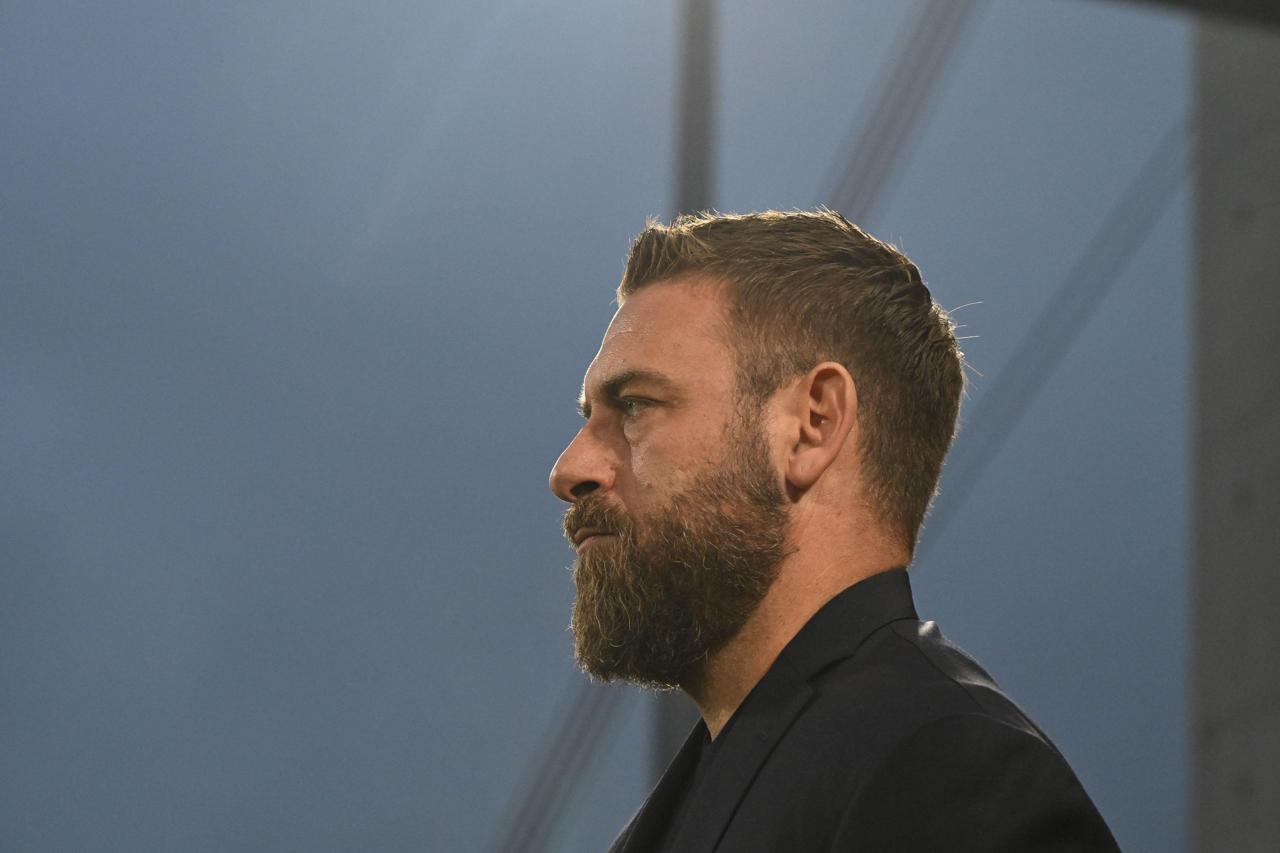 Roma, De Rossi esonerato: via l'allenatore