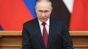 Russia e minaccia nucleare, esperti: "Nuova linea rossa, non è rilancio a poker di Putin"