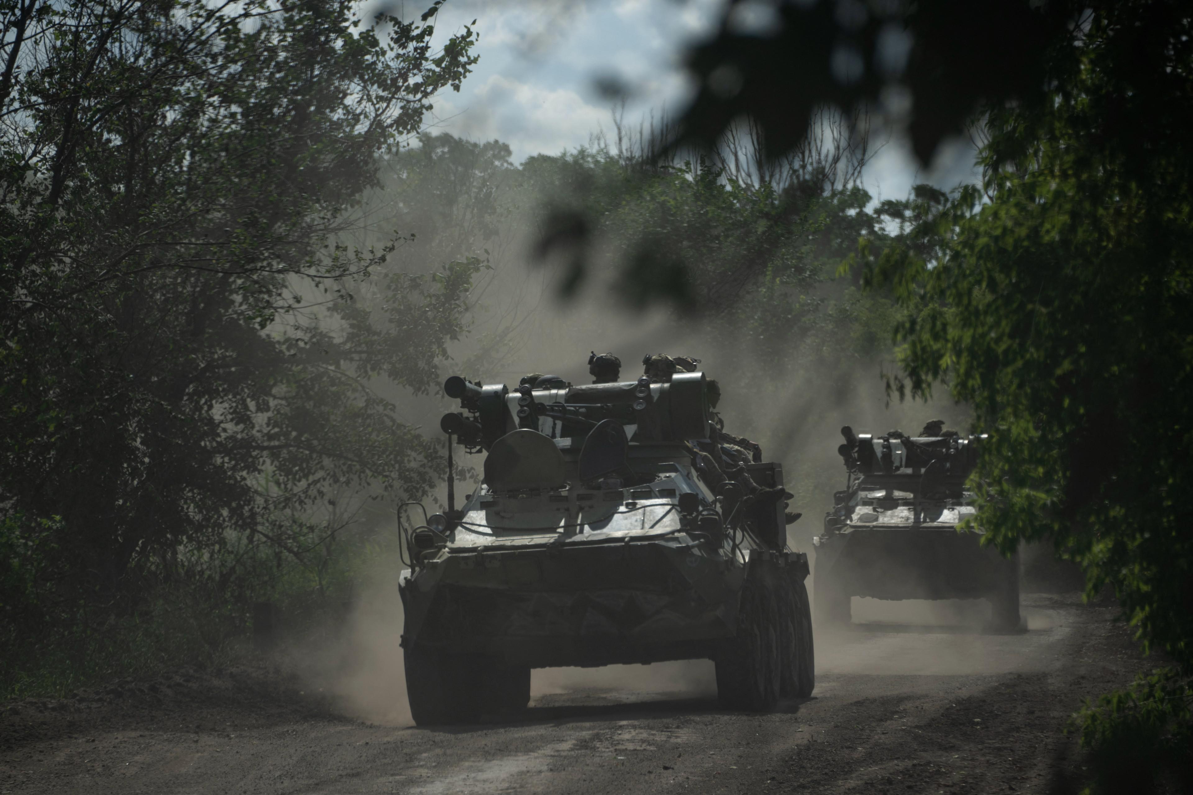 Russia, Ucraina avanza nel Kursk: Zelensky pensa a posti di comando militare nella regione