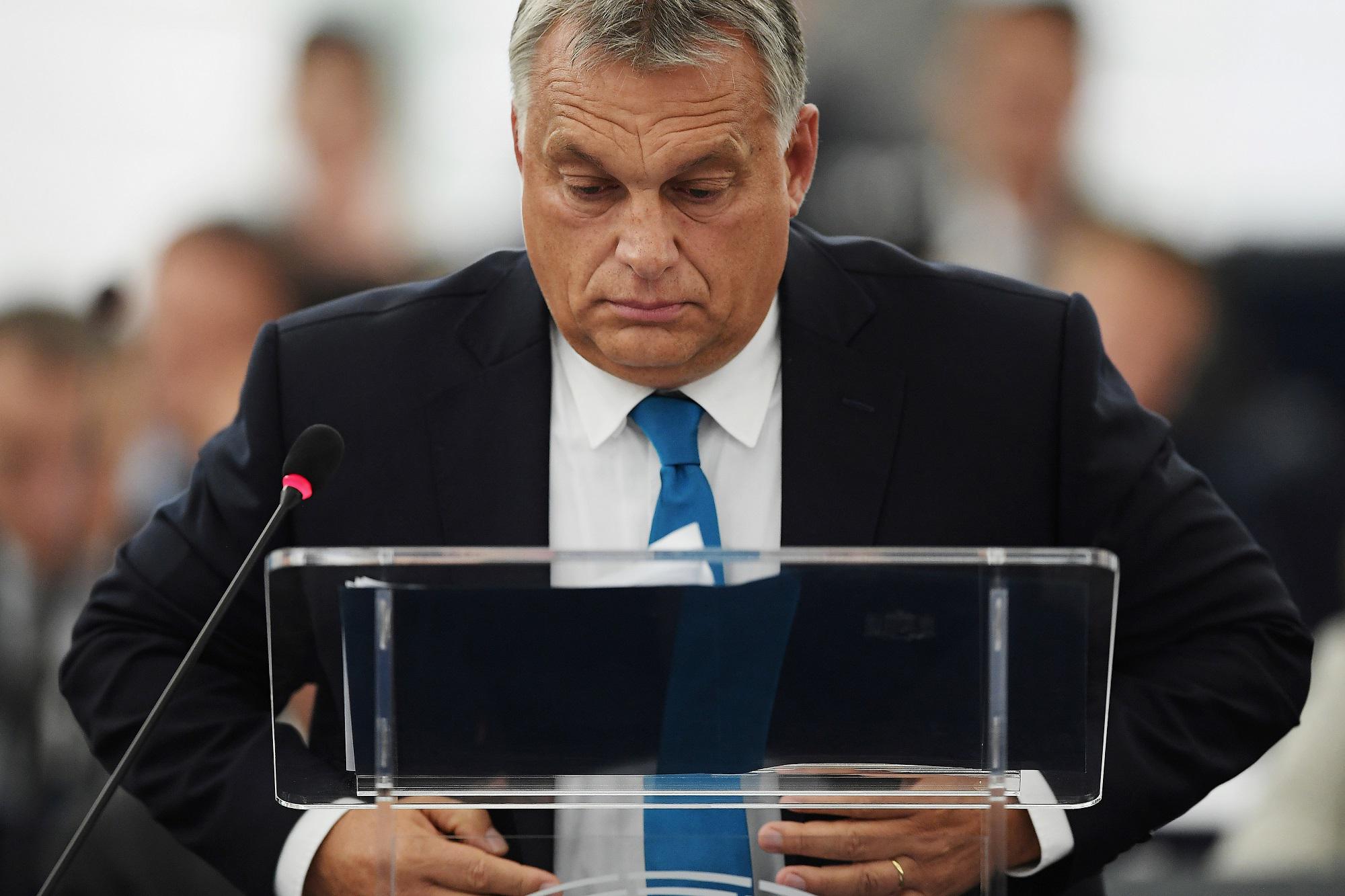 Sanzioni Russia, Orban: "Ue le revochi entro fine anno"