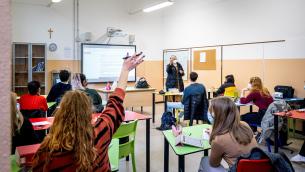 Scuola, "over 12 in aula con Green pass e non vaccinati in Dad": la proposta