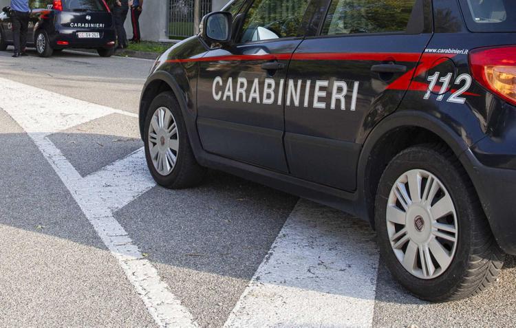 Sestri Levante, spara alla moglie e chiama i carabinieri: "L'ho uccisa io"