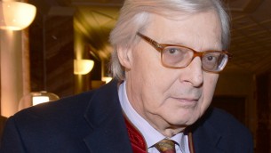 Sgarbi andrà a processo per risarcimento danni: via libera della Camera