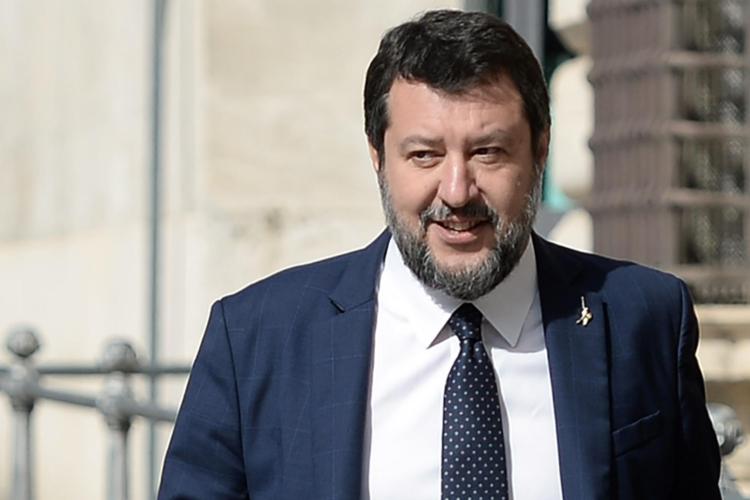 Soldi Russia a partiti, Salvini: "Vicenda imbarazzante per chi la cavalca"