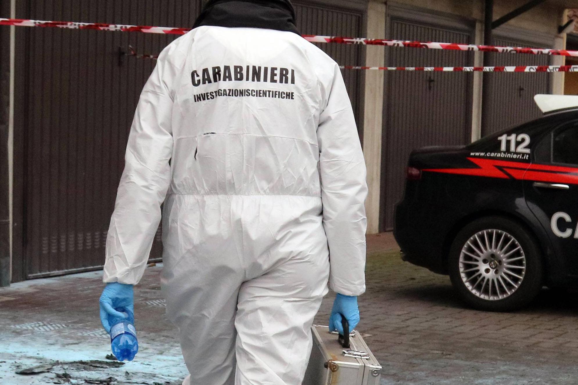 Torino, uccide moglie e figlio poi tenta suicidio