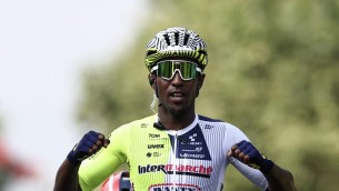 Tour de France, Girmay vince terza tappa e Carapaz nuova maglia gialla