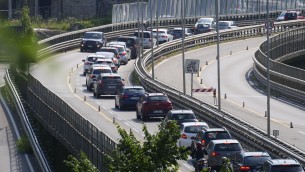 Traffico intenso per esodo estivo, domani partenze da bollino nero