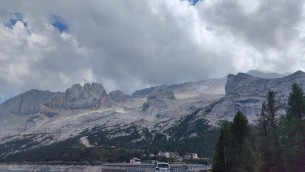 Tragedia sulla Marmolada, morti due alpinisti: stavano scalando la via Don Chisciotte