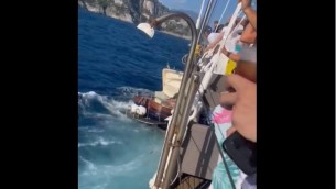 Turista morta ad Amalfi, Borrelli condivide video choc dell'incidente in mare