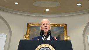 Ucraina, Biden: "Annessioni Russia fraudolente, nuove sanzioni"