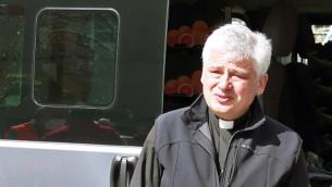 Ucraina, Elemosiniere Papa coinvolto in una sparatoria: è salvo