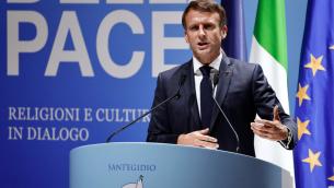 Ucraina, Macron: "Pace possibile è quella che rispetterà i diritti del popolo sovrano"