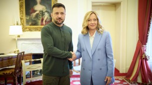 Ucraina, Meloni a Zelensky: "Contate sull'Italia"