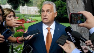 Ucraina, Orban: "Incontro tra Putin e Zelensky possibile e necessario"