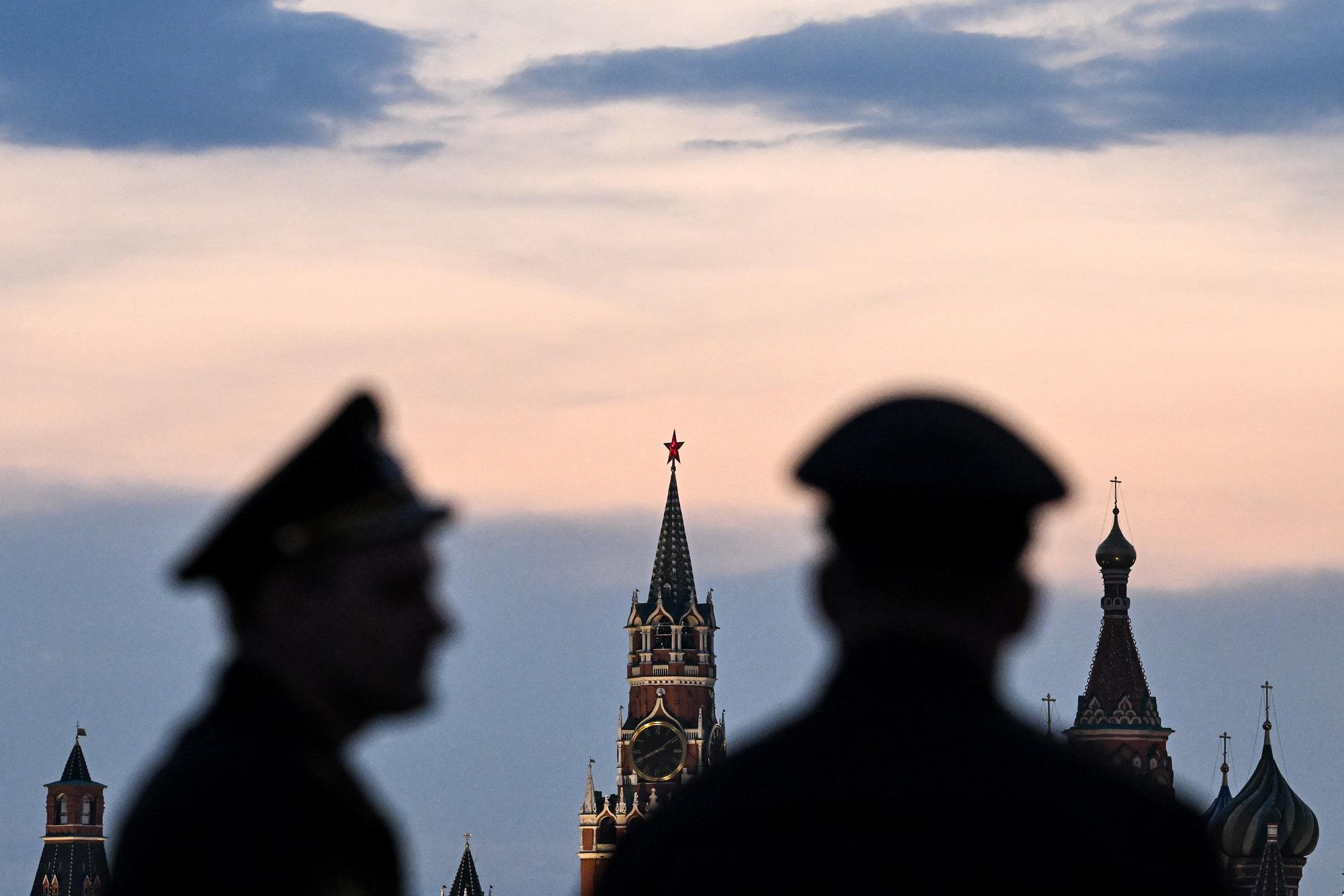 Ucraina-Russia, drone su Mosca nella notte: "È stato abbattuto"