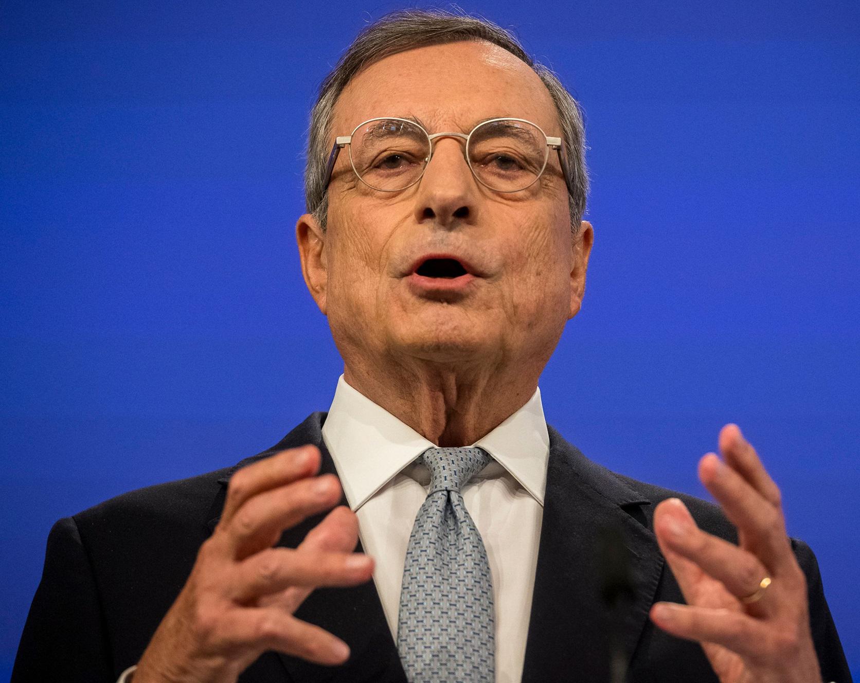 Ue, Draghi: "Singoli Paesi troppo piccoli per affrontare sfide"