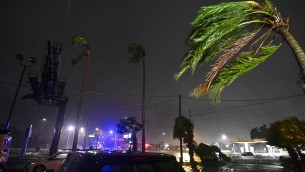 Uragano Milton in Florida: blackout, tornado multipli e vittime