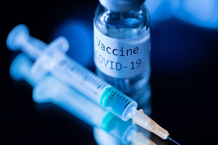 "Vaccini covid non modificano Dna", vademecum Iss contro fake news