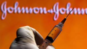 Vaccino Covid J&J: "Efficacia al 66% dopo 28 giorni"