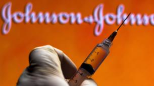 Vaccino Covid Johnson & Johnson, via libera da esperti Fda