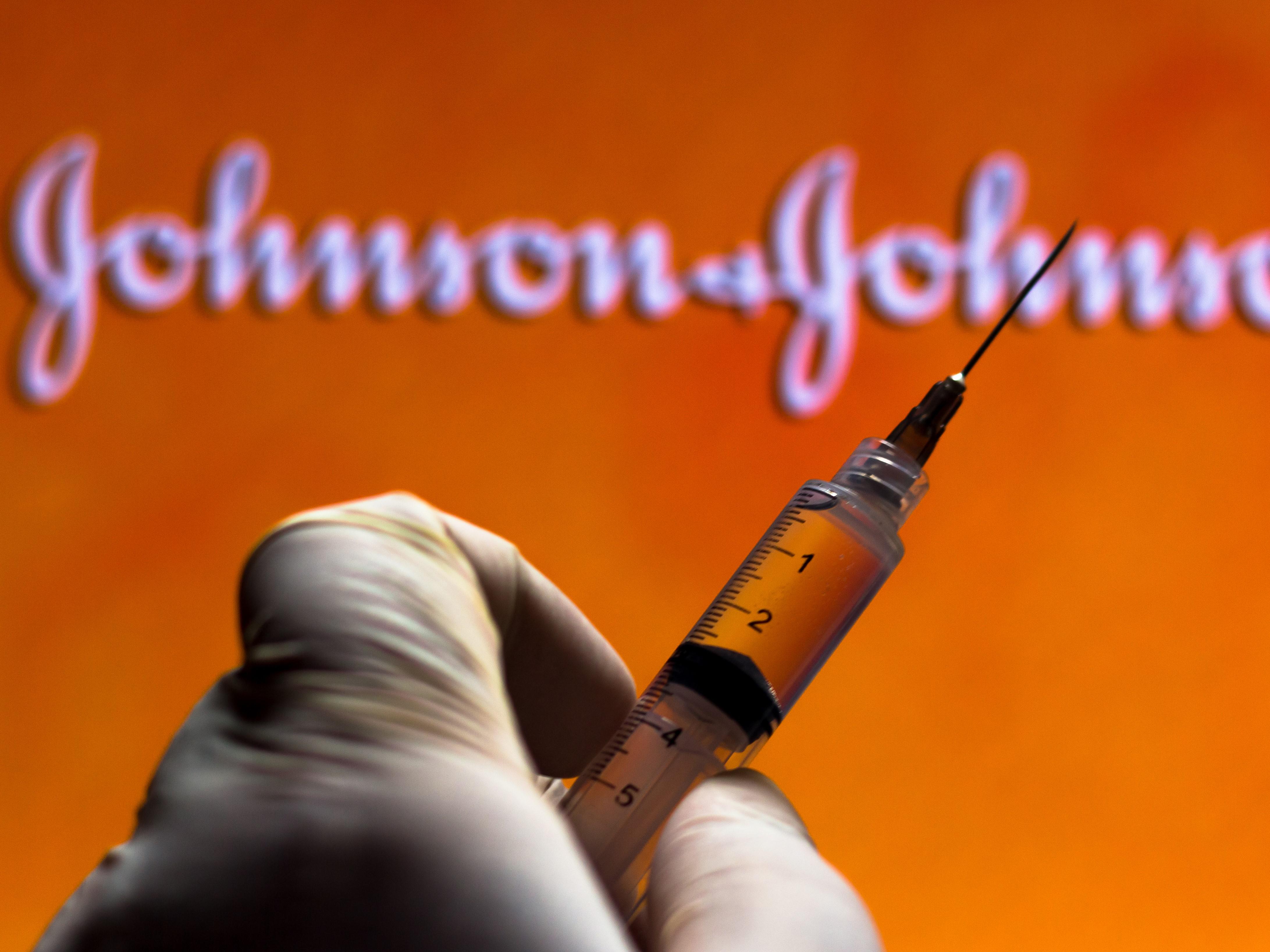 Vaccino Covid Johnson & Johnson, via libera da esperti Fda