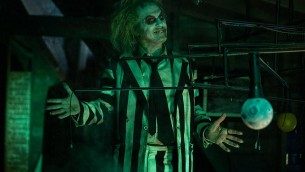 Venezia 81 apre con 'Beetlejuice Beetlejuice', tutte le curiosità sul sequel del cult di Tim Burton