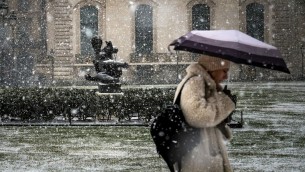 Venti di tempesta e neve fino in Pianura, è ancora maltempo artico sull'Italia