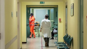 Violenza sugli operatori sanitari, bozza decreto in Cdm: stretta su aggressori, cosa prevede