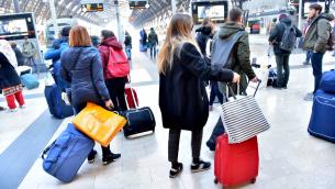 Voucher viaggi covid, arriva la proroga: consumatori spaccati