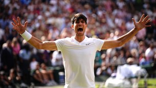 Wimbledon, Alcaraz resta campione: Djokovic battuto in finale