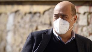 Zingaretti si dimette: "Salvini stia tranquillo, governo è solido"